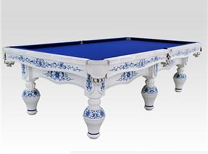 臺(tái)球桌的臺(tái)泥撒上飲料如何清洗？